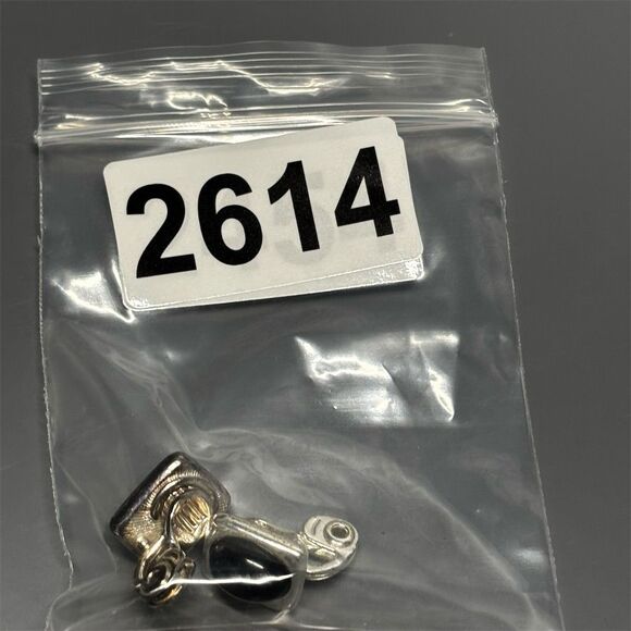 Monet Vintage Silver Tone Clip-On Earrings Black Onyx Cabochons - Picture 10 of 10